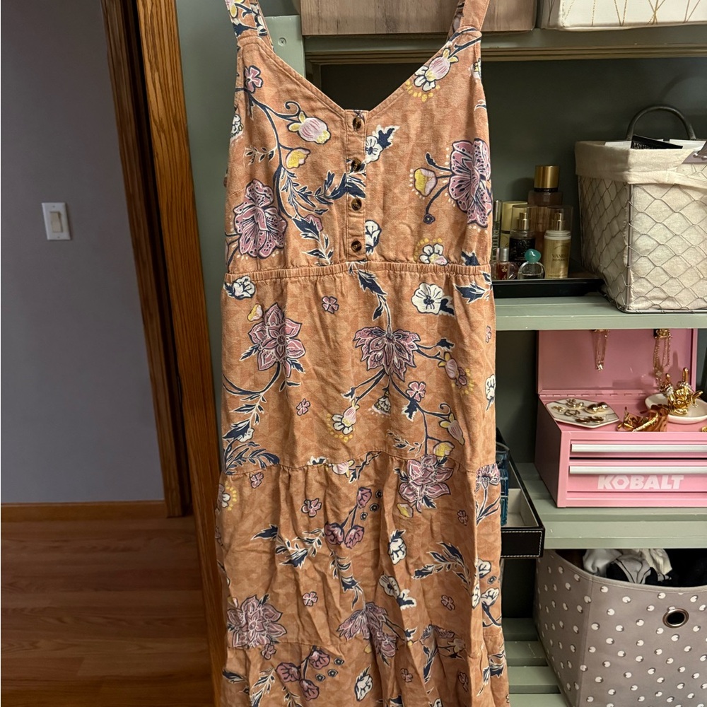 Women’s Floral Tiered Maxi Dress size L Large
